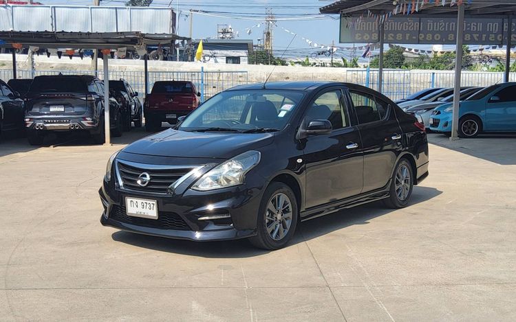 รถ Nissan Almera 1.2 E Sportech สี ดำ