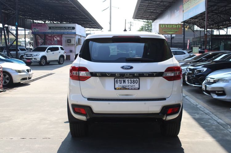 Ford Everest 2022 2.0 Titanium Sport Utility-car ดีเซล ไม่ติดแก๊ส เกียร์อัตโนมัติ ขาว รูปที่ 3