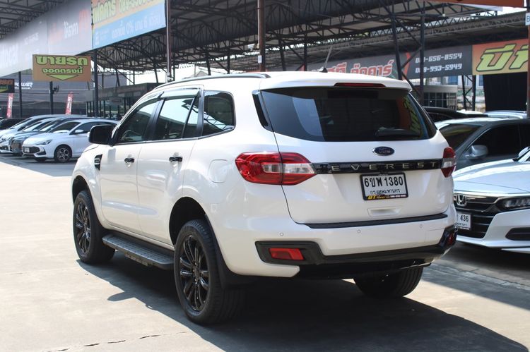 Ford Everest 2022 2.0 Titanium Sport Utility-car ดีเซล ไม่ติดแก๊ส เกียร์อัตโนมัติ ขาว รูปที่ 4