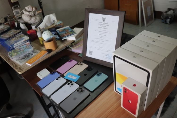 รับซื้อ iPhone iPad Samsung Oppo Vivo รูปที่ 3