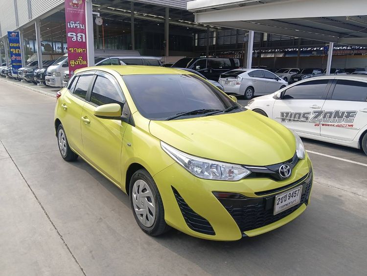 Toyota Yaris 2020 1.2 Entry Sedan เบนซิน ไม่ติดแก๊ส เกียร์อัตโนมัติ เขียว