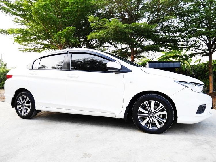 Honda City 2017 1.5 S i-VTEC Sedan เบนซิน ไม่ติดแก๊ส เกียร์อัตโนมัติ ขาว รูปที่ 2