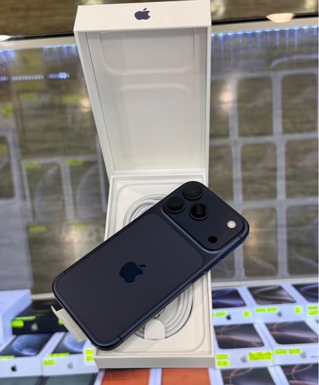 มากกว่า 512 GB iphone 17 pro 1TB ใหม่ประกัน ปี