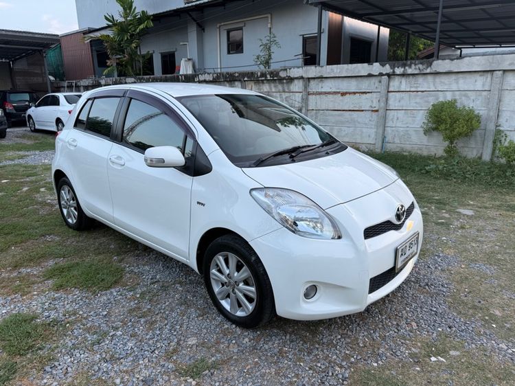 Toyota Yaris 2012 1.5 E Sedan เบนซิน ไม่ติดแก๊ส เกียร์อัตโนมัติ ขาว