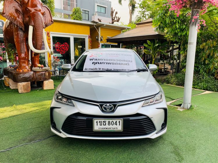 Toyota Altis 2020 1.6 G Sedan เบนซิน ไม่ติดแก๊ส เกียร์อัตโนมัติ บรอนซ์เงิน รูปที่ 4