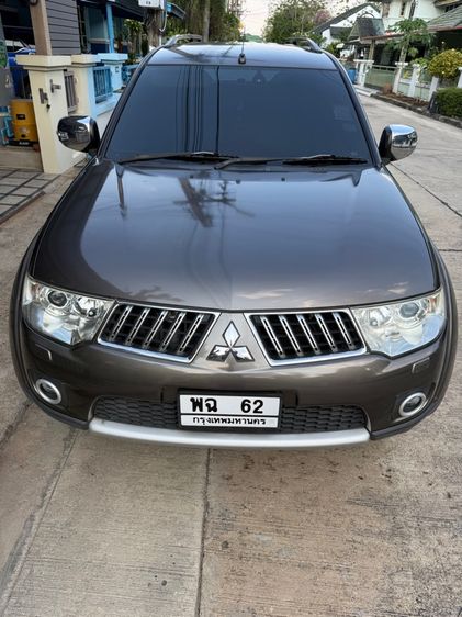 รถ Mitsubishi Pajero Sport 2.5 GT สี น้ำตาล