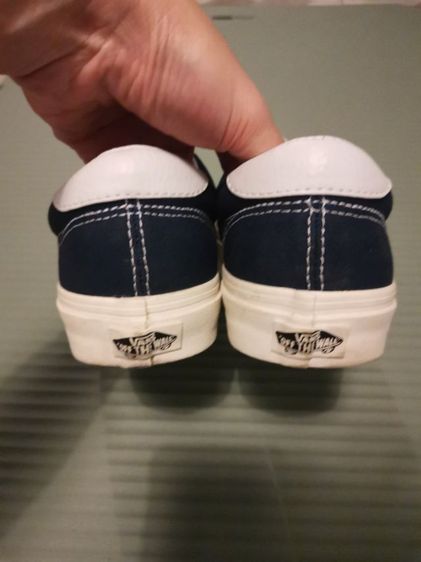 vans รูปที่ 5