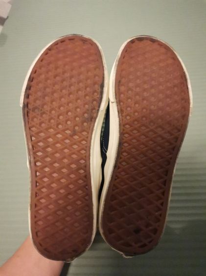 vans รูปที่ 6