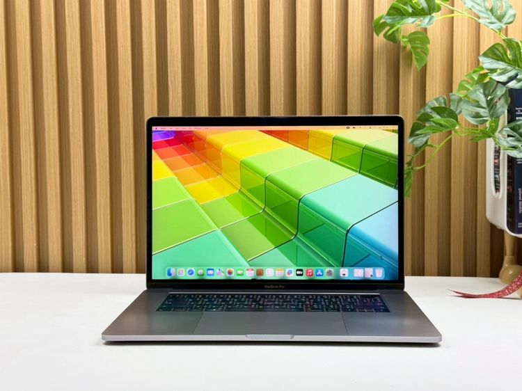 Apple อื่นๆ แมค โอเอส 16 กิกะไบต์ อื่นๆ ไม่ใช่ MacBook Pro 15-inch,2017 Four Thunderbolt 3 ports Intel Core i7 Ram16GB SSD512GB SpaceGray