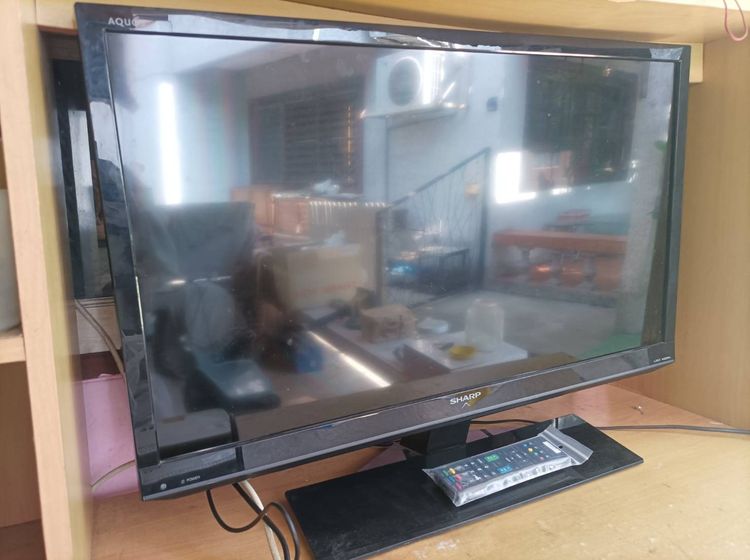 LED TV sharp รุ่นlc-32le150m  ดิจิตอลทีวี 32 นิ้ว ดูได้เลยมีกล่องแถมให้ ภาพสวยเสียงดี รีโมทครบ เพียง 1490 บาท