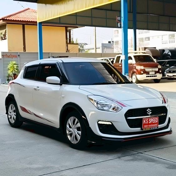 รถ Suzuki Swift 1.2 GL Plus สี ขาว