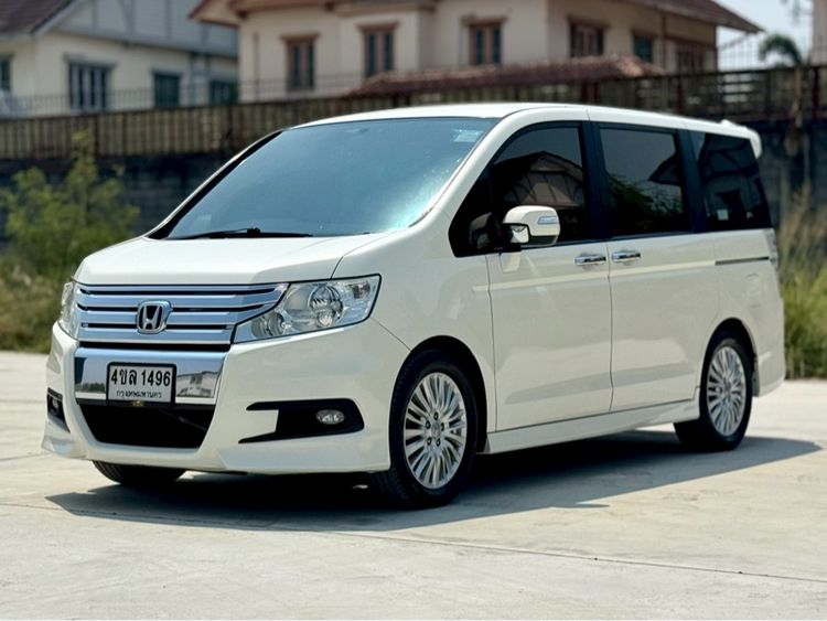 Honda Stepwagon 2013 2.0 E Utility-car เบนซิน ไม่ติดแก๊ส เกียร์อัตโนมัติ ขาว รูปที่ 3