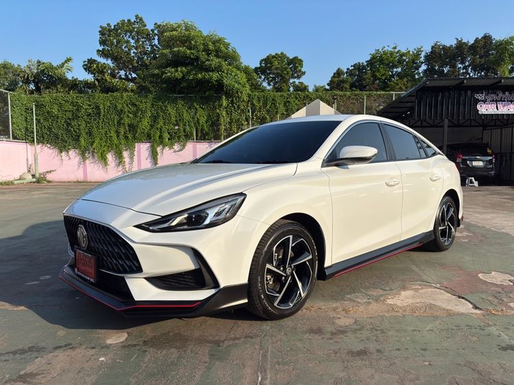 MG MG5 2022 1.5 D Sedan เบนซิน เกียร์อัตโนมัติ ขาว รูปที่ 2