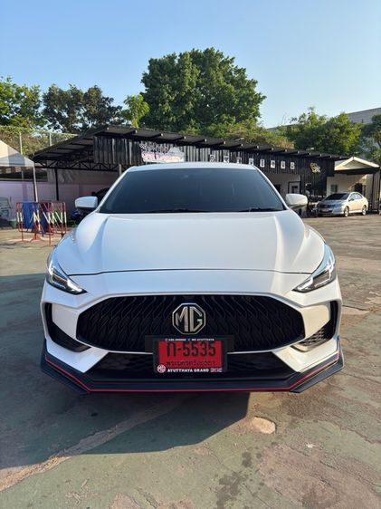 รถ MG MG5 1.5 D สี ขาว