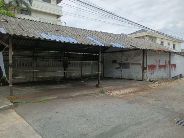 ไม่ใช่ ที่ดินทำเลทอง ใจกลางเมืองริมถนน บางบอน 5 เพชรเกษม 81 รูปที่ 3