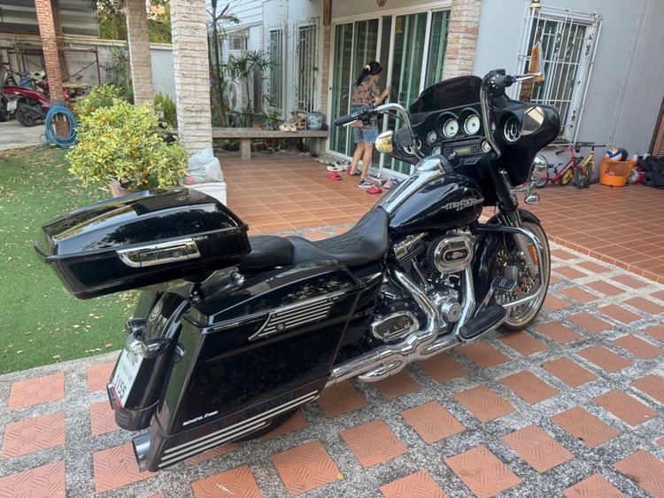 ฮาเล่ เดวิดสัน Harley-Davidson รูปที่ 3