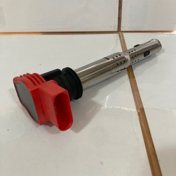 AUDI VOLKSWAGEN  06E905115 คอยล์จุดระเบิด คอยล์จ่ายไฟหัวเทียน ของใหม่ สินค้าพร้อมส่งทันทีจากไทย 