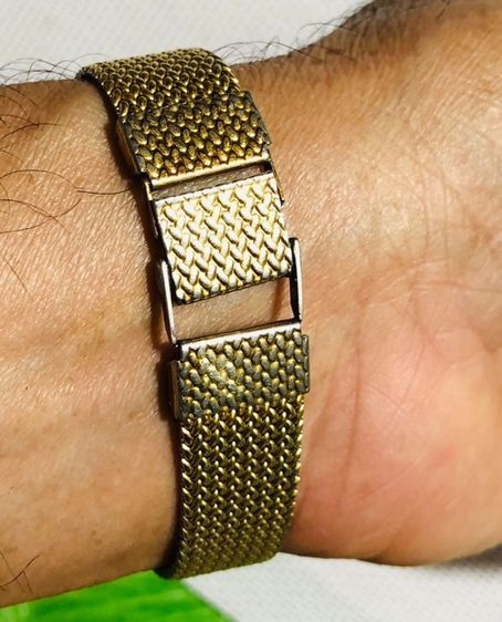 SEIKO หน้าดำ เข็มดาบ สายทอง รูปที่ 11