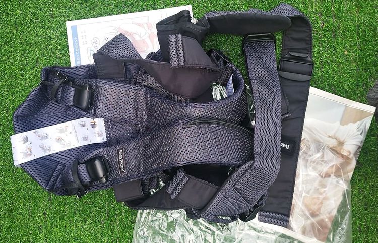 เป็นเป้อุ้มเด็กระดับพรีเมียม BabyBjörn Baby Carrier One Kai - One Air รูปที่ 3