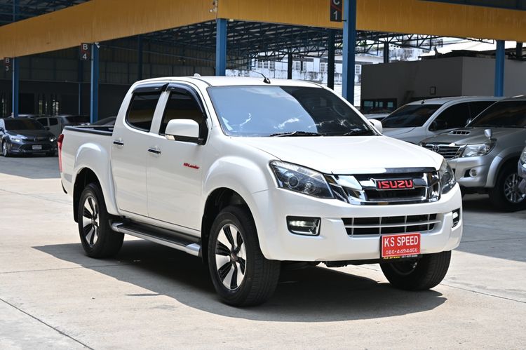 Isuzu D-MAX 2015 2.5 Hi-Lander Z Pickup ดีเซล ไม่ติดแก๊ส เกียร์ธรรมดา ขาว รูปที่ 3