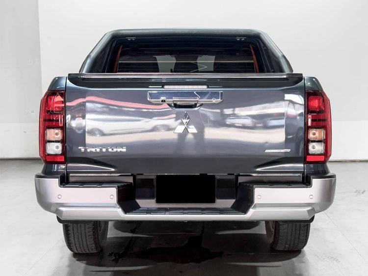 Mitsubishi Triton 2023 2.4 Plus Ultra Pickup ดีเซล เกียร์อัตโนมัติ เทา รูปที่ 4