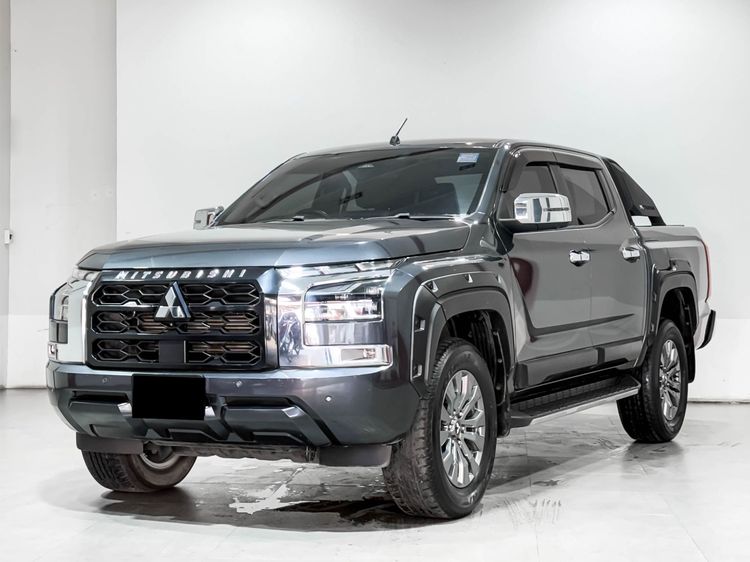 รถ Mitsubishi Triton 2.4 Plus Ultra สี เทา