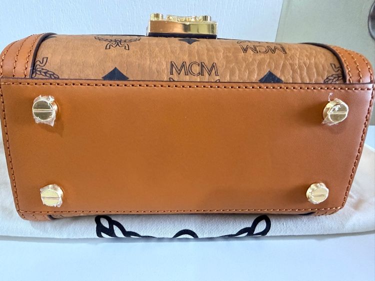 MCM Tracy Visetos Satchel Cognac รูปที่ 5