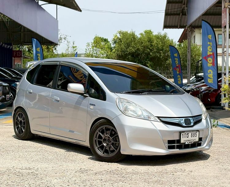 รถ Honda Jazz 1.3 Hybrid สี เทา