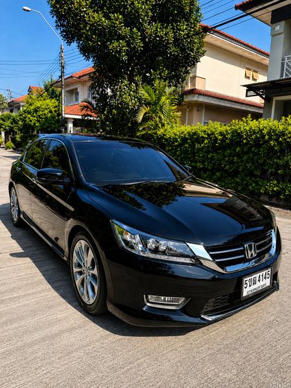 ขาย Honda Accord G9 2.4 Tech (ตัว Top) ปี 2014  ราคาต่อรองได้