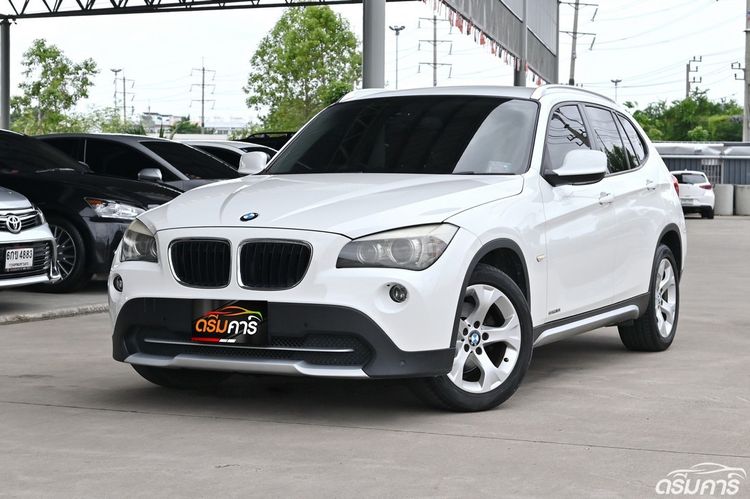 รถ BMW X1 2.0 sDrive18i Sport สี ขาว