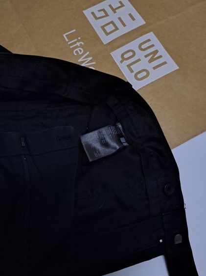 กางเกงสแลคขายาวสีดำ เอวมีหู แบรนด์ Uniqlo‼️ รูปที่ 4