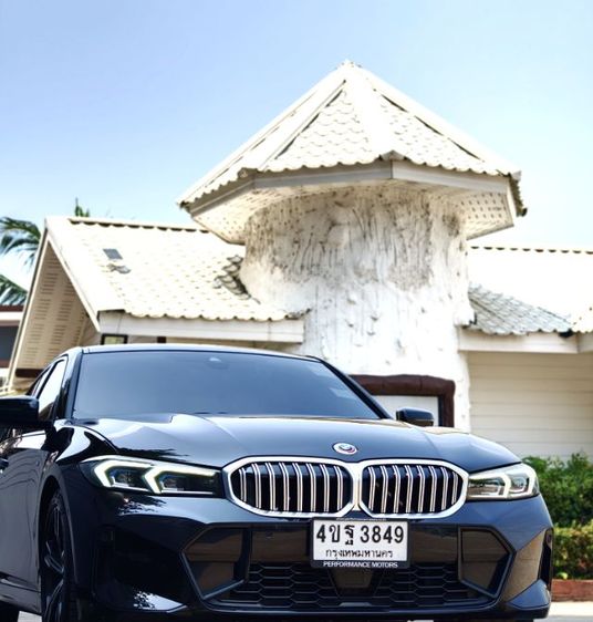 รถ BMW Series 3 320d สี ดำ