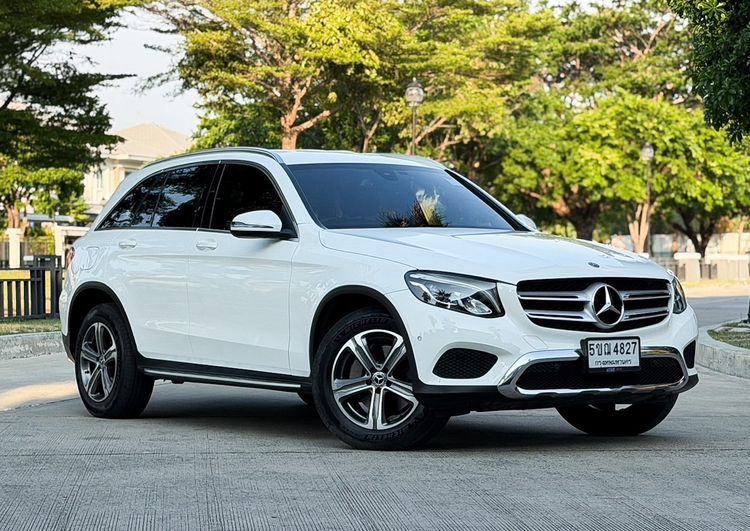 Mercedes-Benz GLC-Class 2019 GLC220d Utility-car ดีเซล ไม่ติดแก๊ส เกียร์อัตโนมัติ ขาว รูปที่ 3