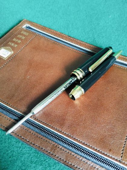 ขอขายปากกาลูกลื่นของแบรนด์ Mont blanc รุ่น meisterstuck เป็นปากกา Mont blanc เกรด AAA เหมือนใช้งานได้แต่หมึกหมดสภาพสวย รูปที่ 5