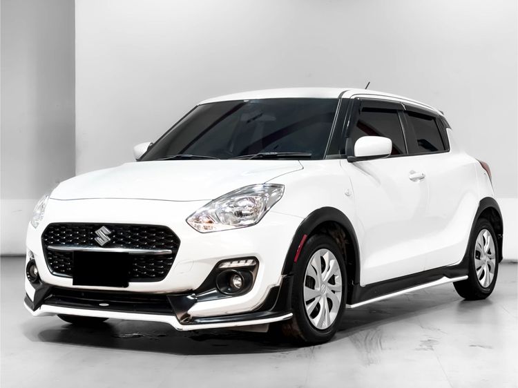รถ Suzuki Swift 1.2 GL สี ขาว