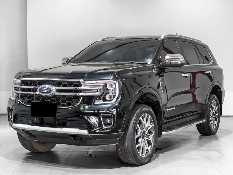รถ Ford Everest 2.0 Titanium Plus 4WD สี ดำ