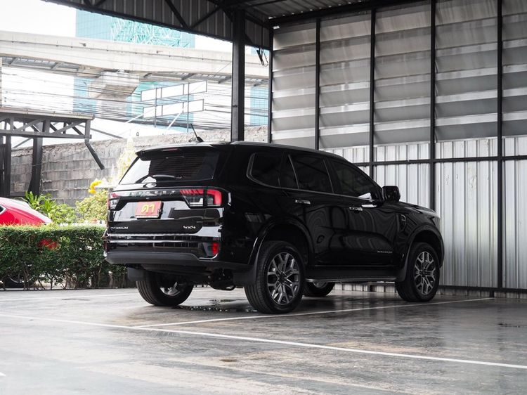 Ford Everest 2023 2.0 Bi-Turbo Titanium+ 4WD Utility-car ดีเซล ไม่ติดแก๊ส เกียร์อัตโนมัติ ดำ รูปที่ 4