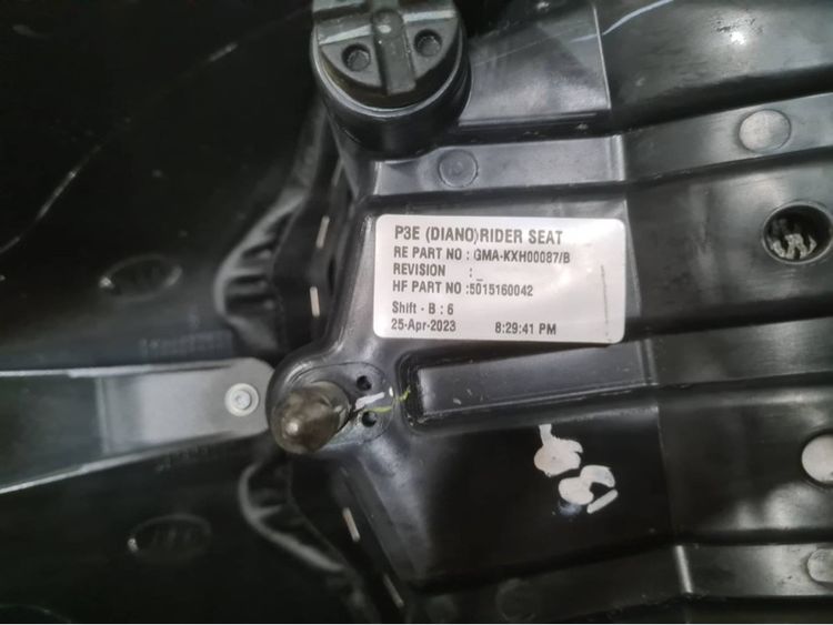 เบาะแต่ง Genuine Royal Enfieldและ ตูดมด (Cowl) ตรงรุ่น Continental GT 650 รูปที่ 5