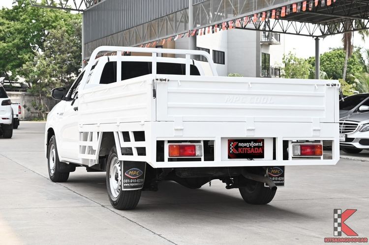 Toyota Hilux Revo 2022 2.4 Entry Pickup ดีเซล ไม่ติดแก๊ส เกียร์ธรรมดา ขาว รูปที่ 3