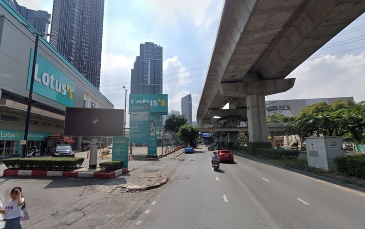 ขายที่ดิน ลาดพร้าว ซอย 1 หลัง Lotus ลาดพร้าว ใกล้ BTS ห้าแยกลาดพร้าว 