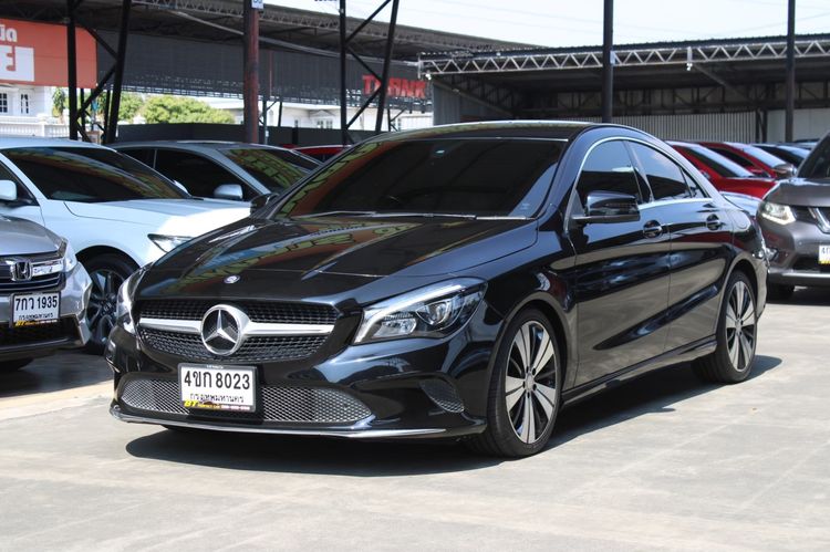 รถ Mercedes-Benz CLA-Class CLA200 สี ดำ