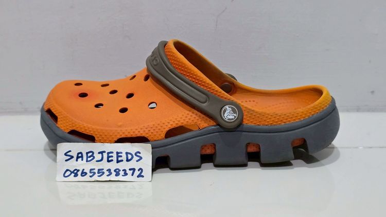 ขายรองเท้า Crocs Duet Sport สีส้ม