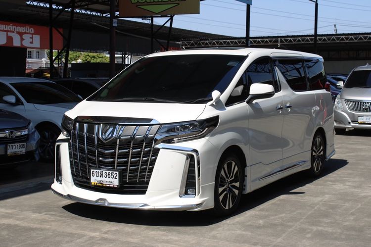 Toyota Alphard 2023 2.5 S C-Package Utility-car เบนซิน ไม่ติดแก๊ส เกียร์อัตโนมัติ ขาว