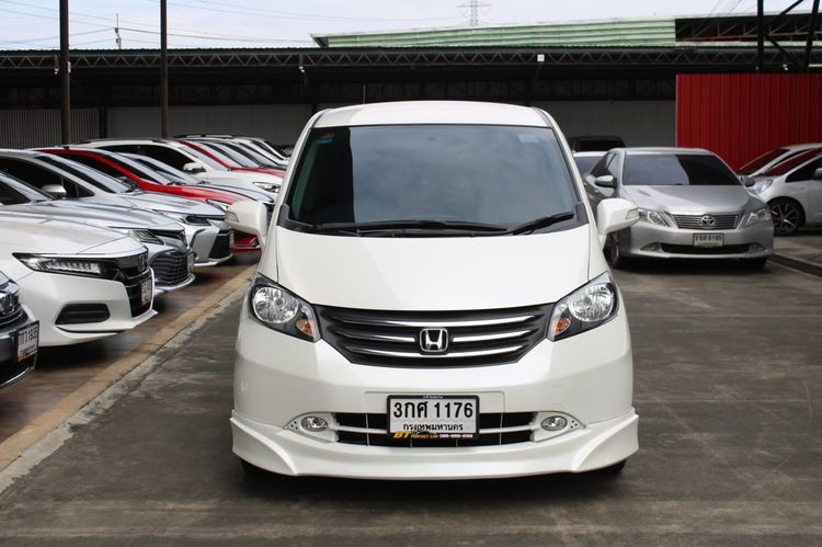 Honda Freed 2012 1.5 SE Utility-car เบนซิน ไม่ติดแก๊ส เกียร์อัตโนมัติ ขาว รูปที่ 2