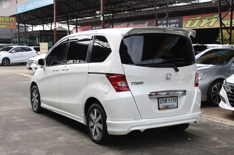 Honda Freed 2012 1.5 SE Utility-car เบนซิน ไม่ติดแก๊ส เกียร์อัตโนมัติ ขาว รูปที่ 3