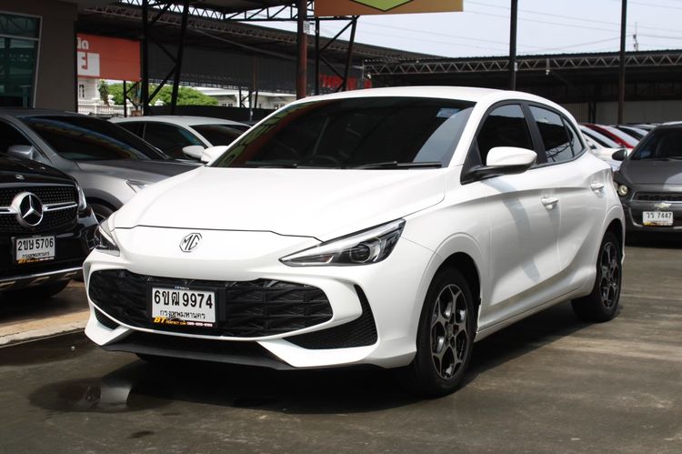 รถ MG MG3 1.5 D สี ขาว
