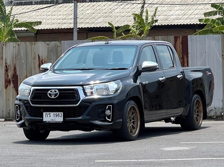 รถ Toyota Hilux Revo 2.4 Z Edition J Plus สี ดำ