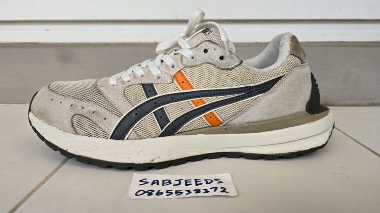ขายรองเท้า ASICS สีครีม รุ่น Tarther Sc Low Cut Beige