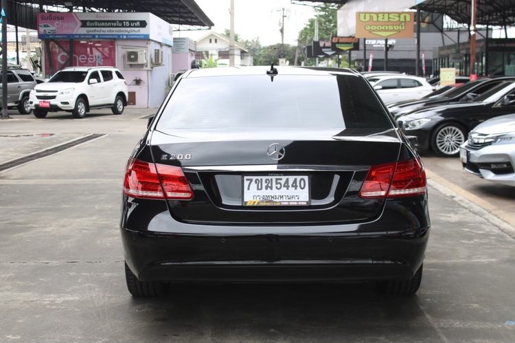 Mercedes-Benz E-Class 2014 E200 Sedan เบนซิน ไม่ติดแก๊ส เกียร์อัตโนมัติ ดำ รูปที่ 3