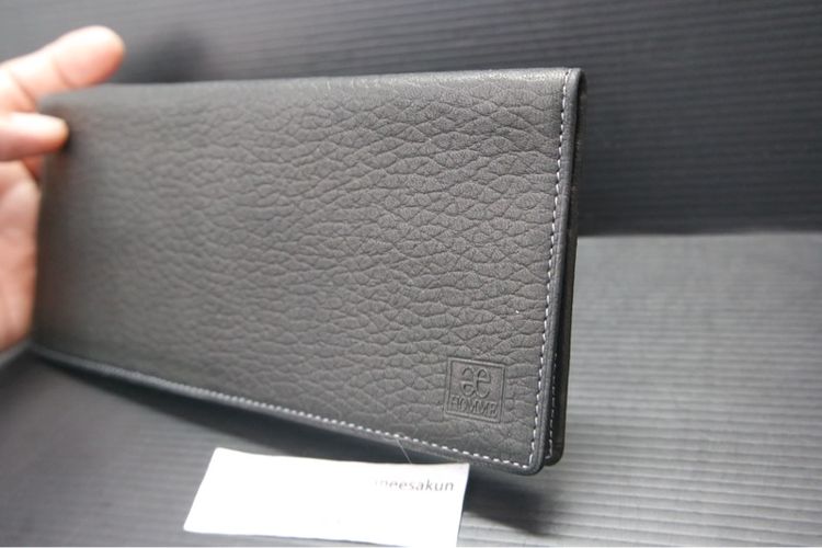 กระเป๋าสตางค์ใบยาว แบรนด์ Elegance หนัง Lamb สภาพเหมือนใหม่ 390บาท รูปที่ 3